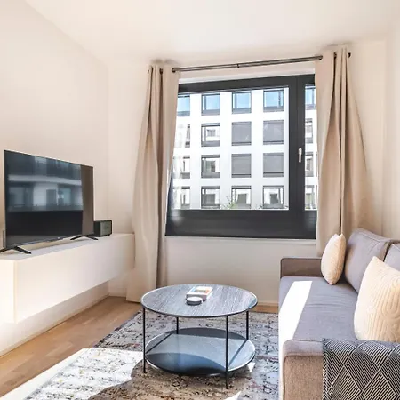 Apartment Blueground Zizkov View Nr Vitkov Park Prg-115 Prag